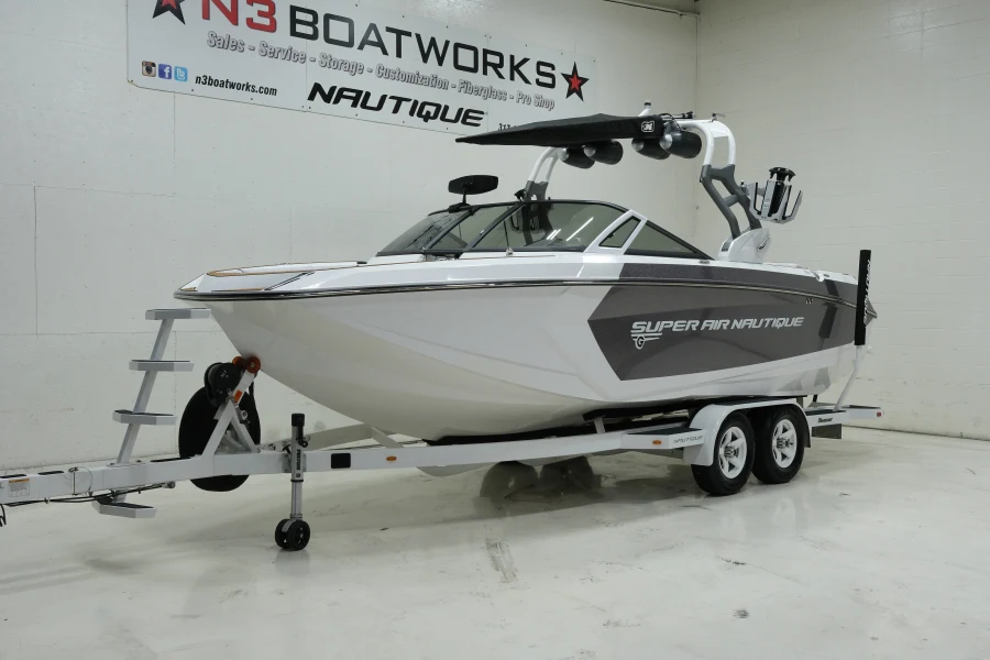 2017-nautique-g23-148634-image5