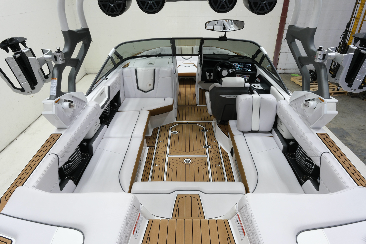 2017 Nautique G23