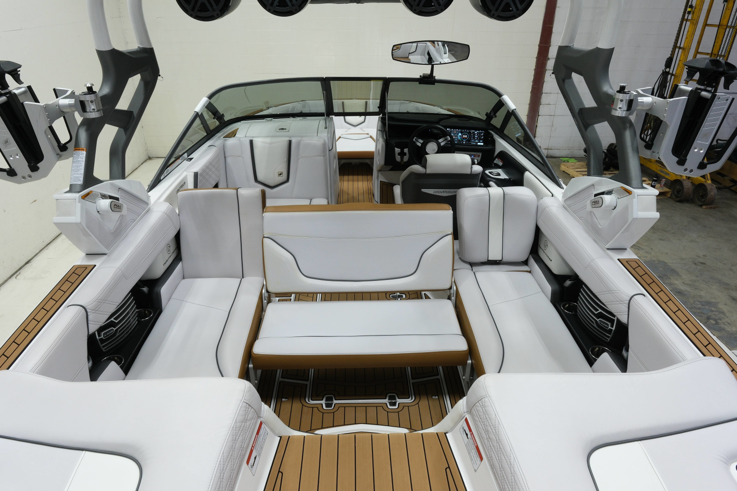 2017 Nautique G23