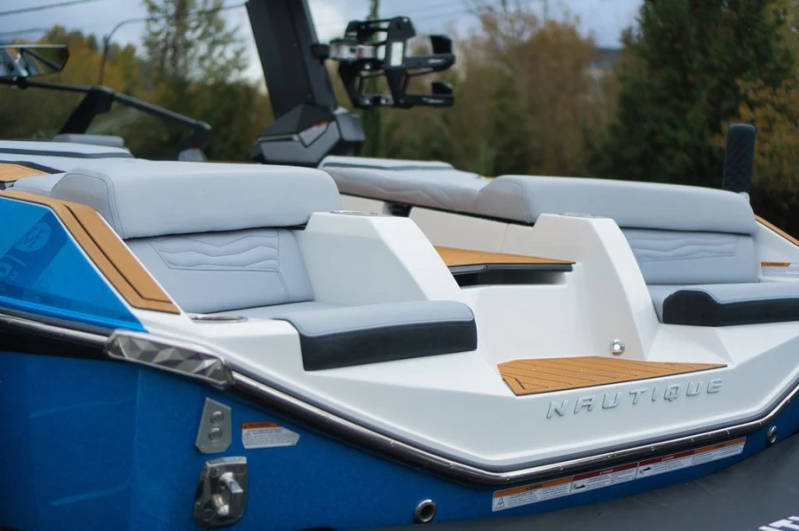2027-nautique-g23-148641-image8