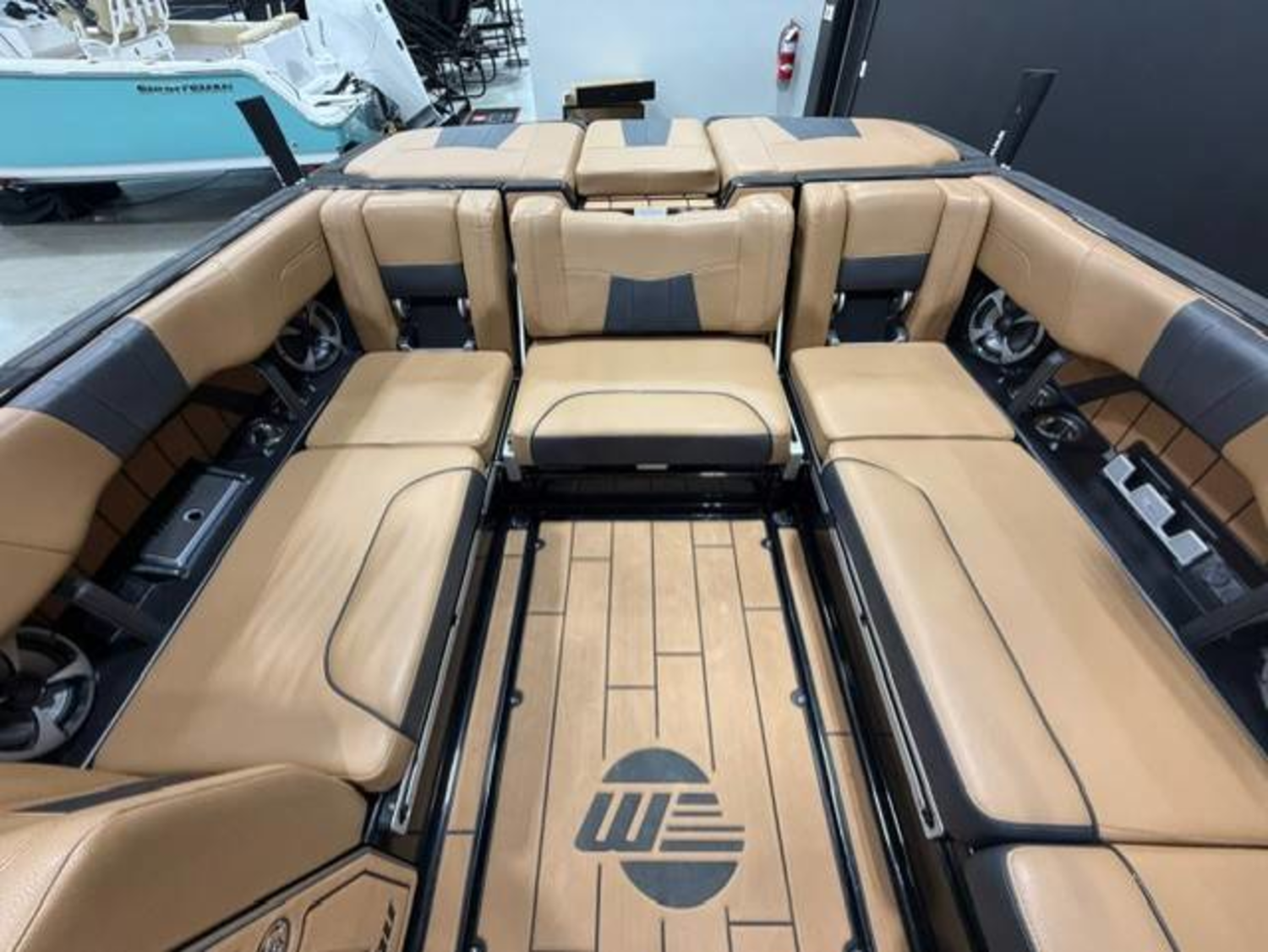 2021 Malibu 24MXZ