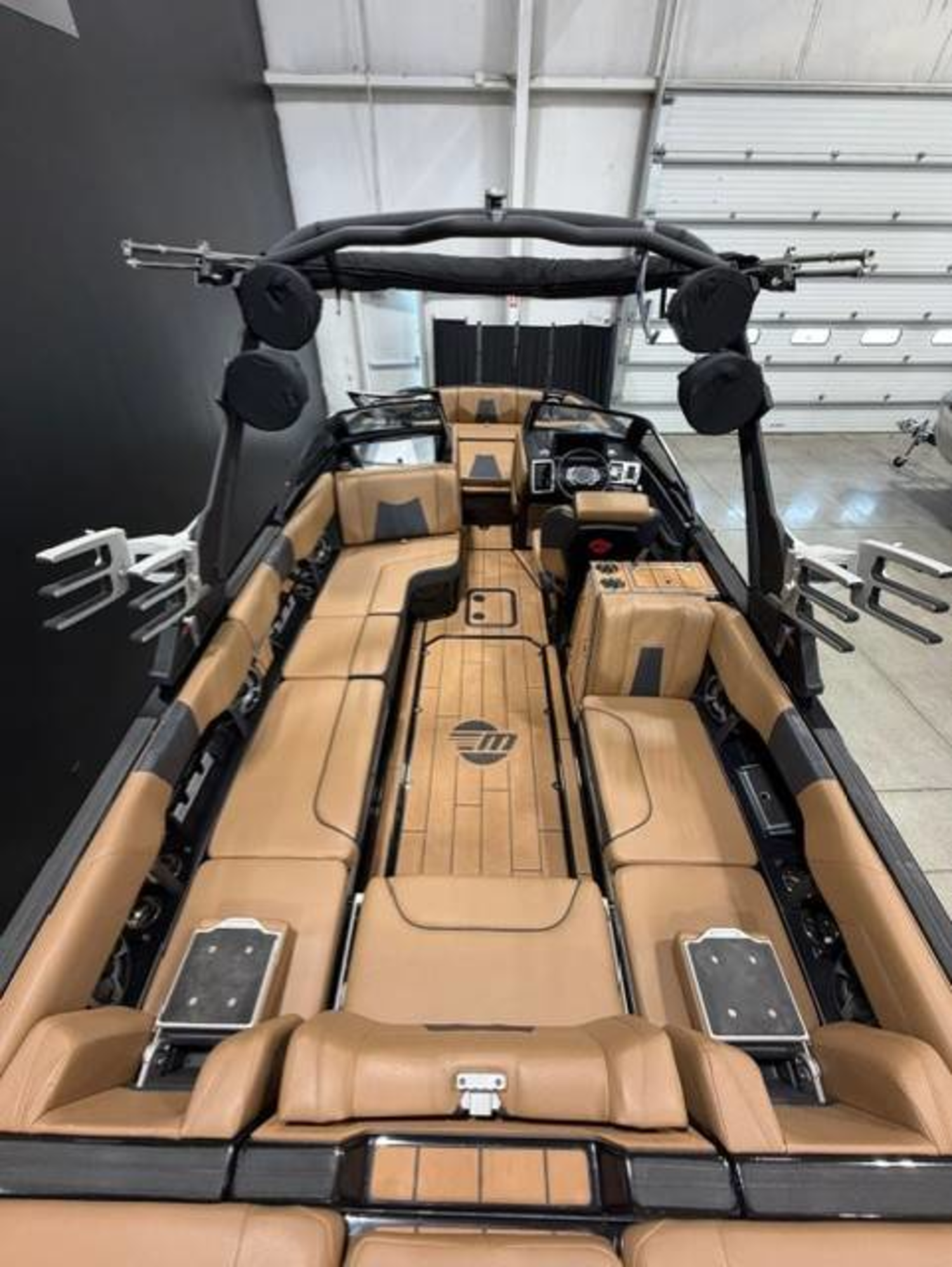 2021 Malibu 24MXZ
