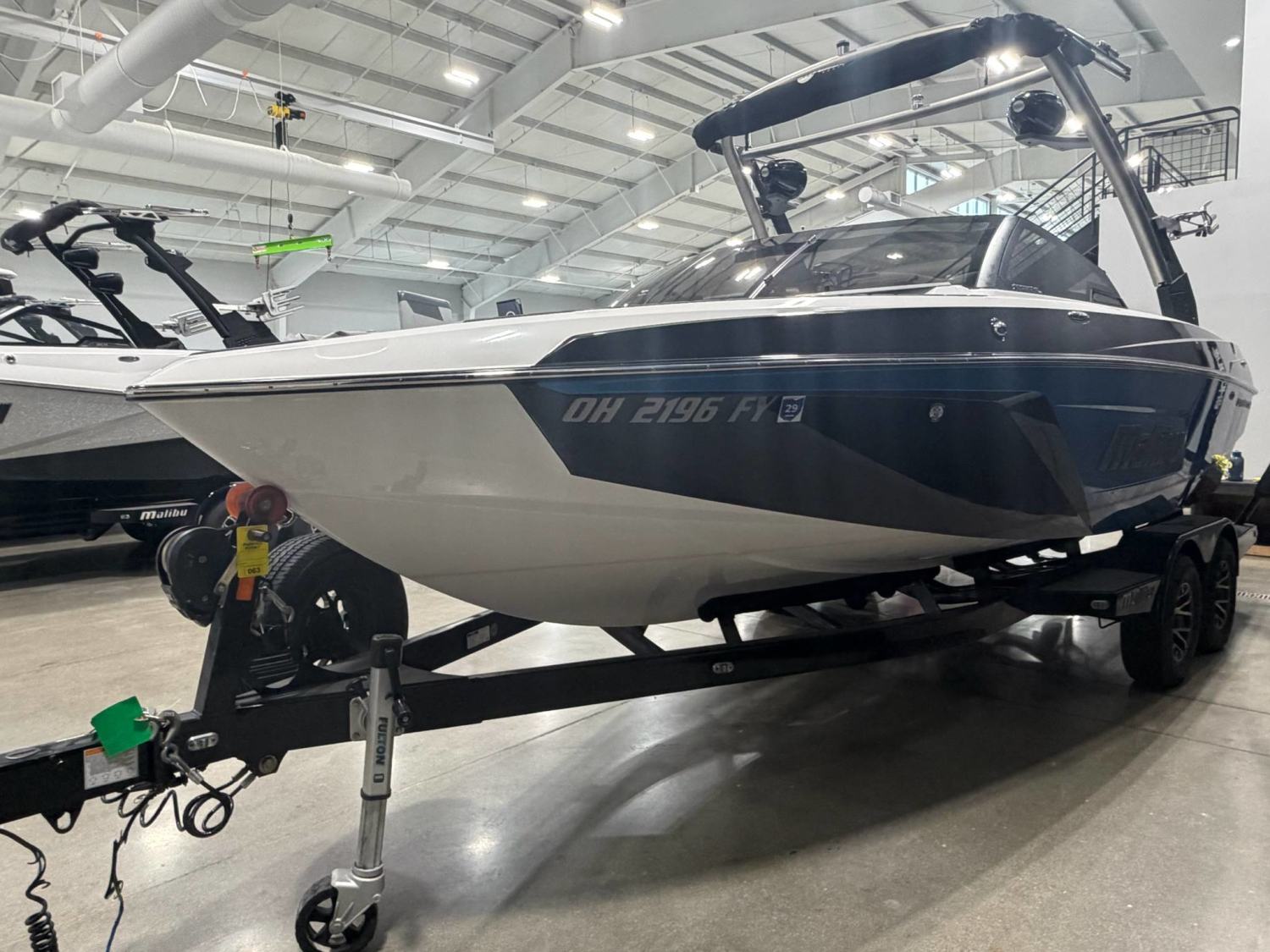 2021 Malibu 22LSV