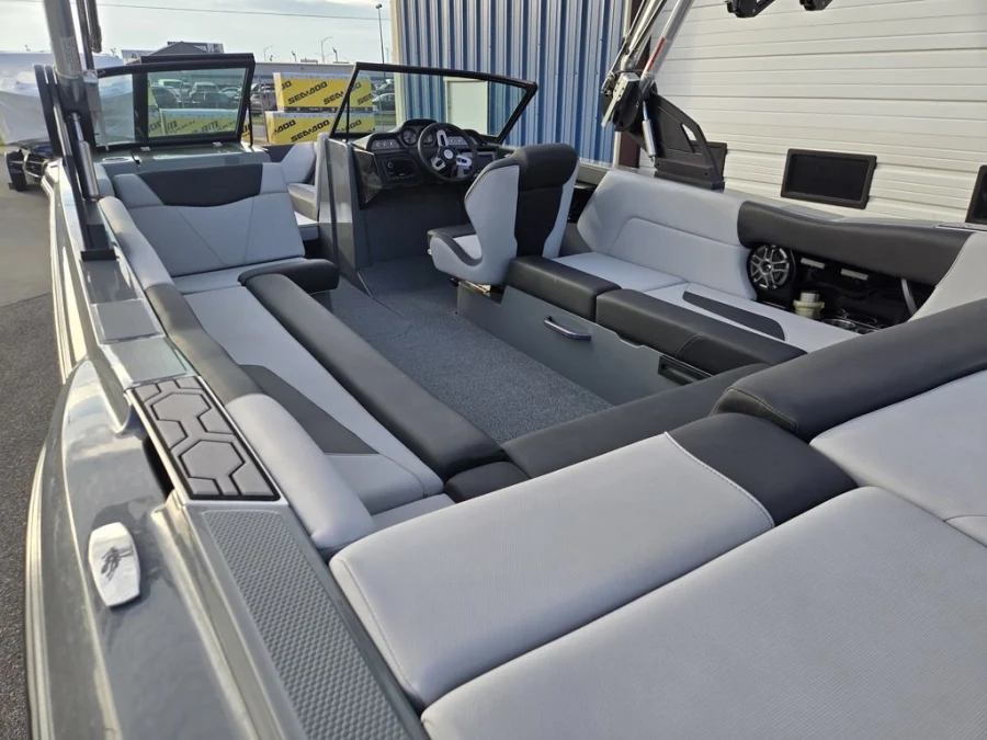 2022-mastercraft-nxt24-148652-image11
