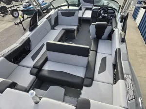 2022-mastercraft-nxt24-148652-image19