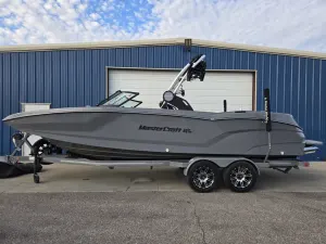 2022-mastercraft-nxt24-148652-image1