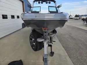 2022-mastercraft-nxt24-148652-image2