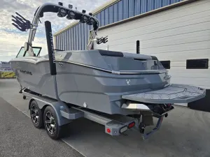 2022-mastercraft-nxt24-148652-image8