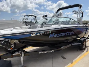 2012-mastercraft-x2-148653-image5