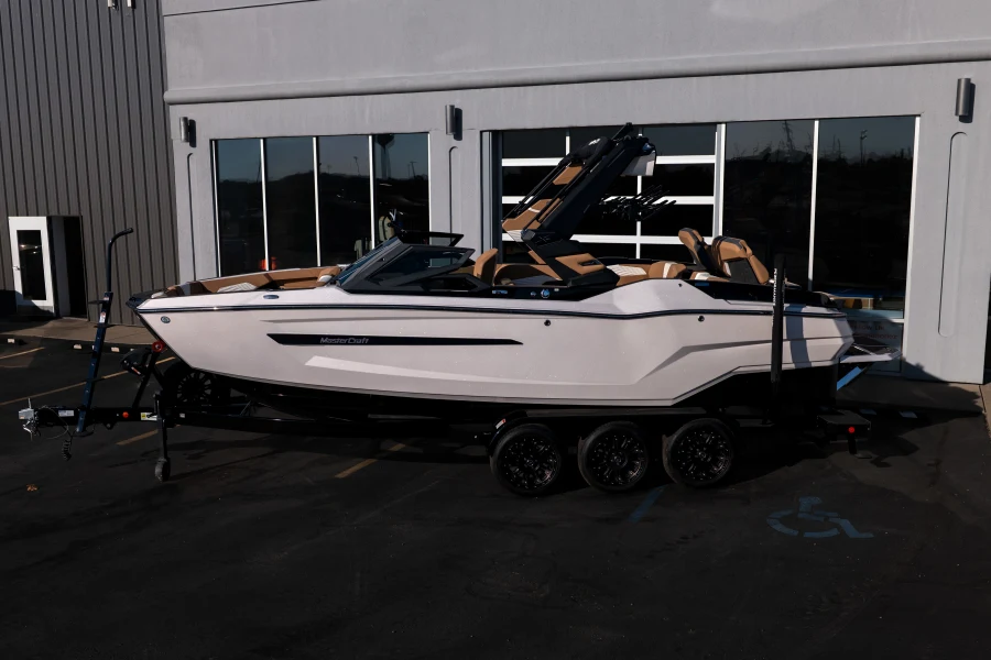 2026-mastercraft-x24-148655-image4