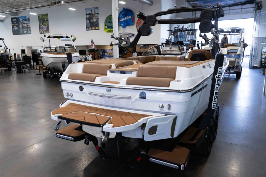 2026-malibu-wakesetter-23-lsv-148656-image12