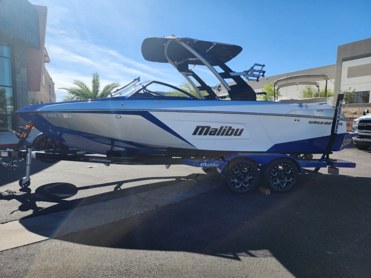 2019 Malibu Boats 23 LSV