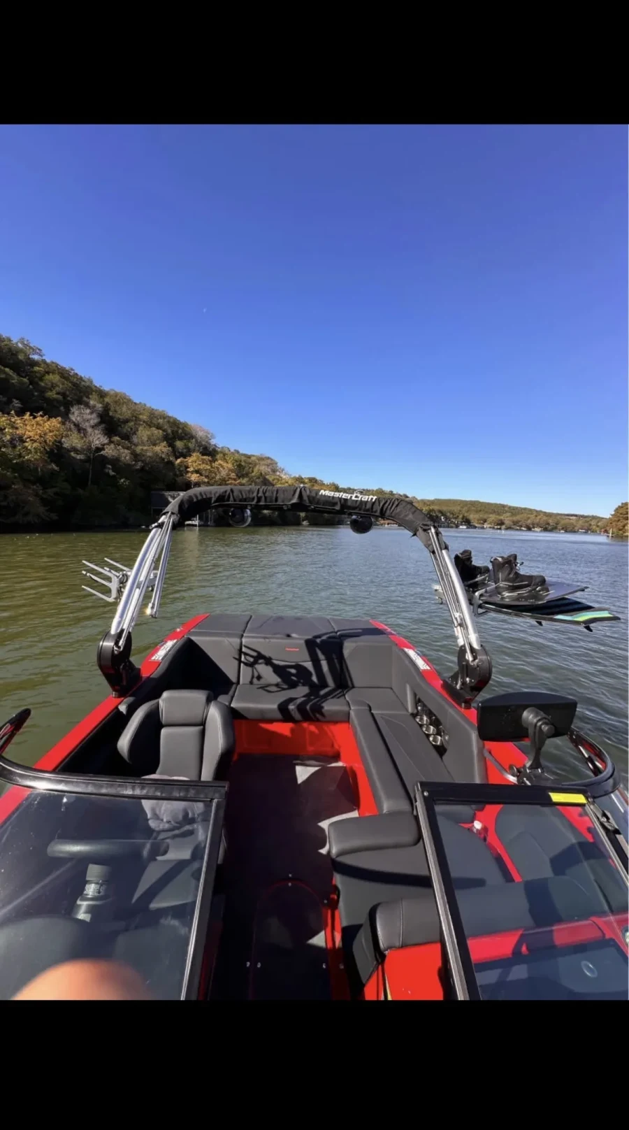 2020-mastercraft-nxt20-148778-image1.webp