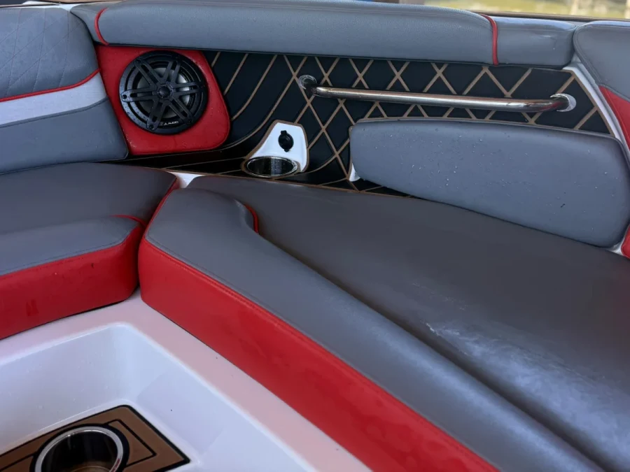 2021-nautique-gs24-148779-image15.webp