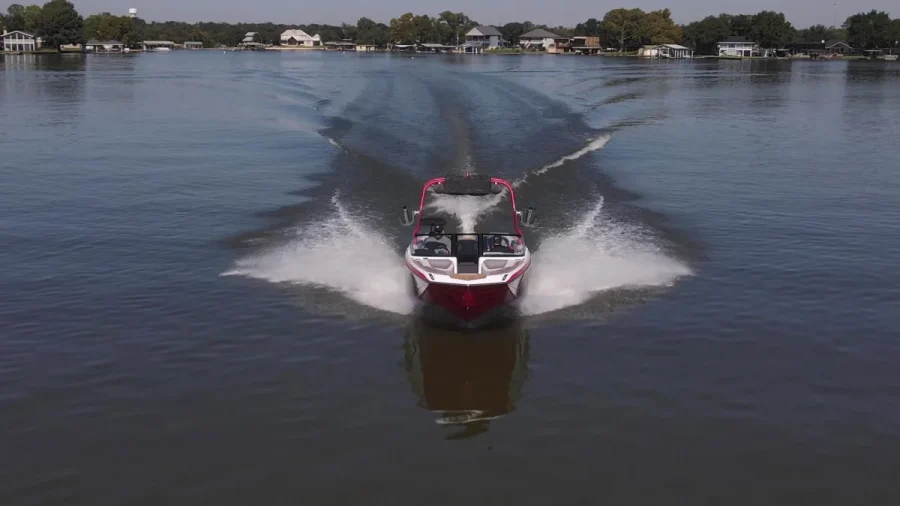2021-nautique-gs24-148779-image2.webp