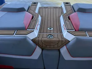 2021-nautique-gs24-148779-image26.webp