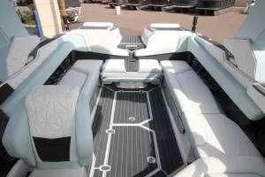 2023-nautique-g25-paragon-148788-image10.webp