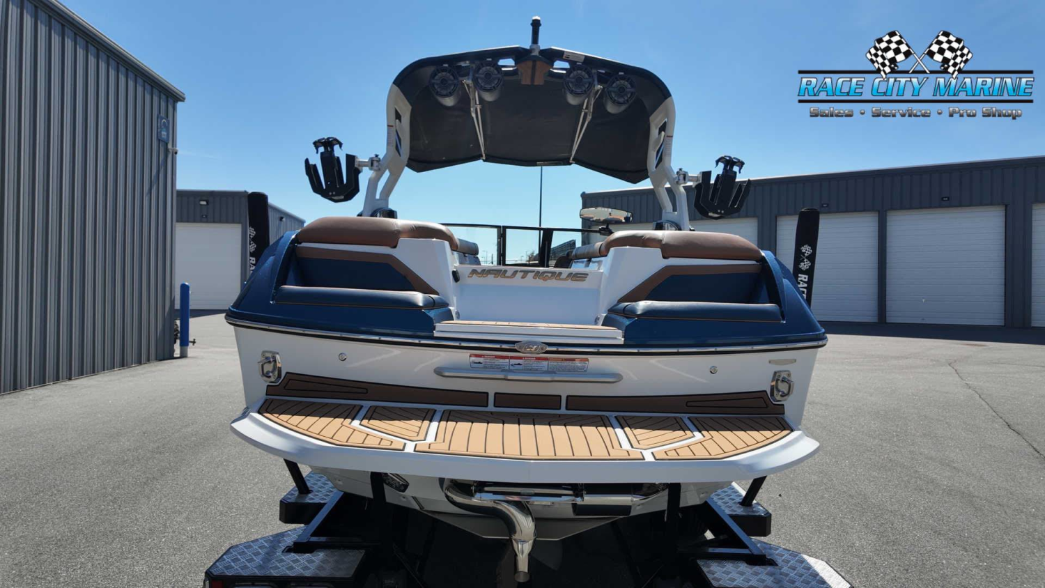 2020 Nautique G23