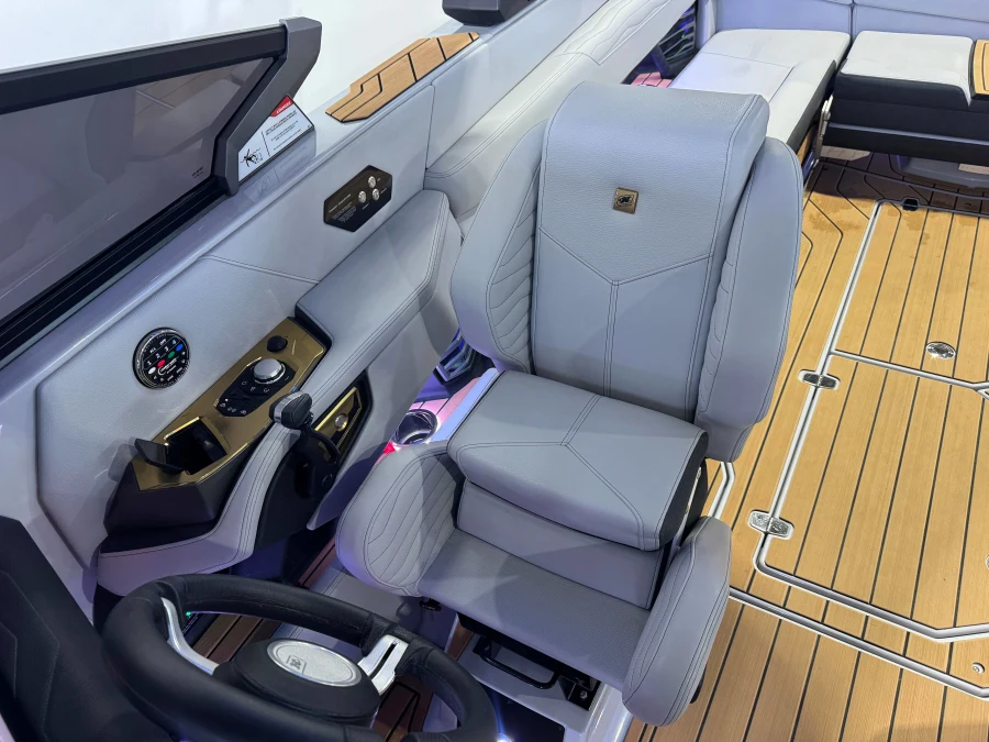 2026-nautique-g25-147018-image24