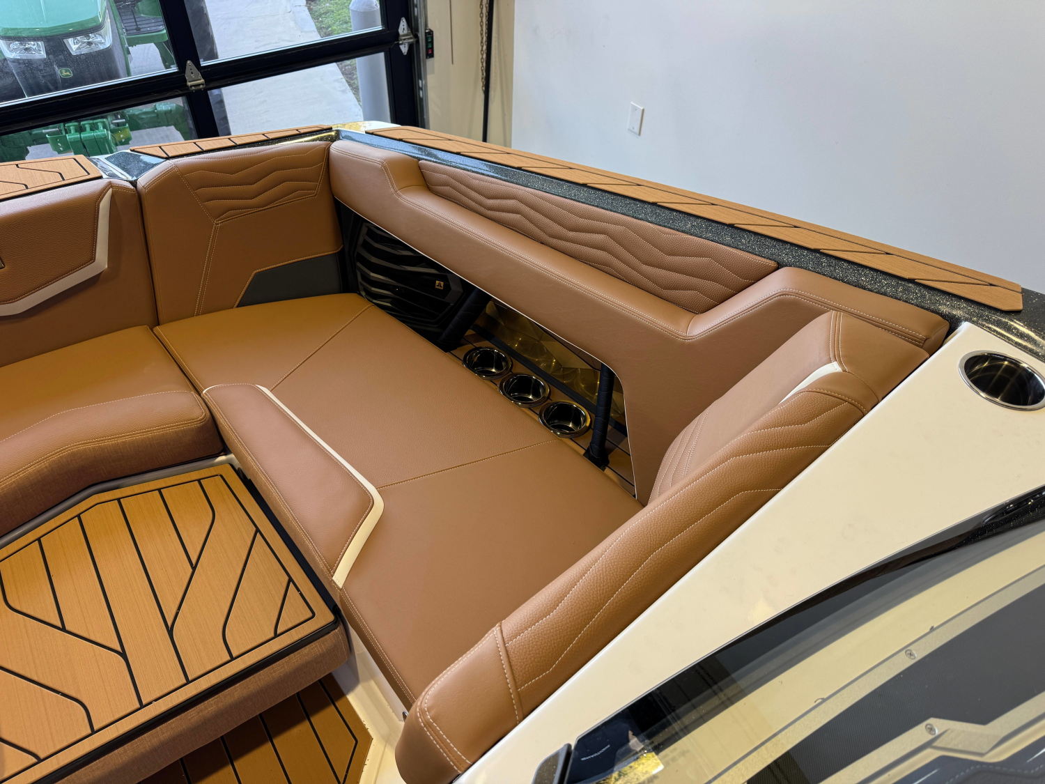 2027 Nautique Super Air Nautique G23