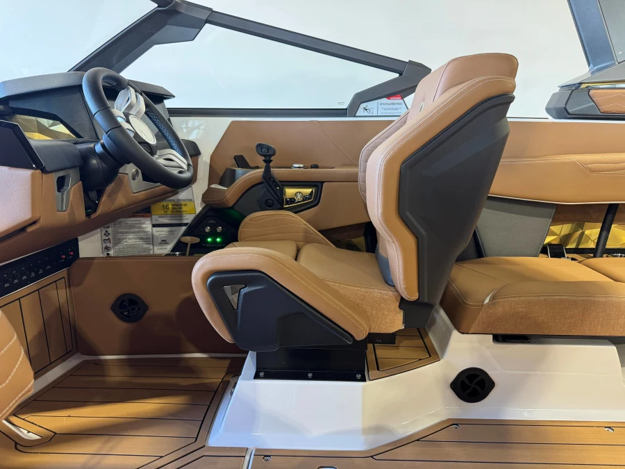 2027-nautique-g23-147020-image22