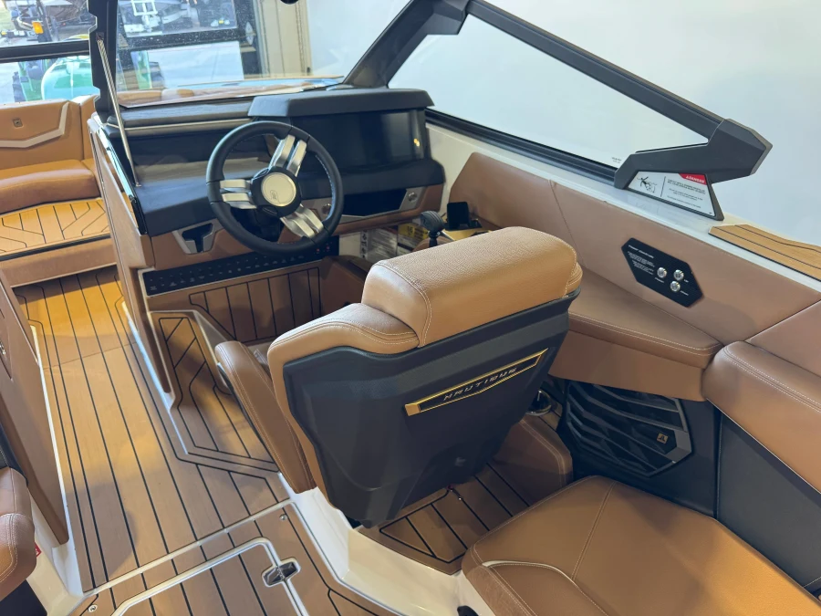 2027-nautique-g23-147020-image23