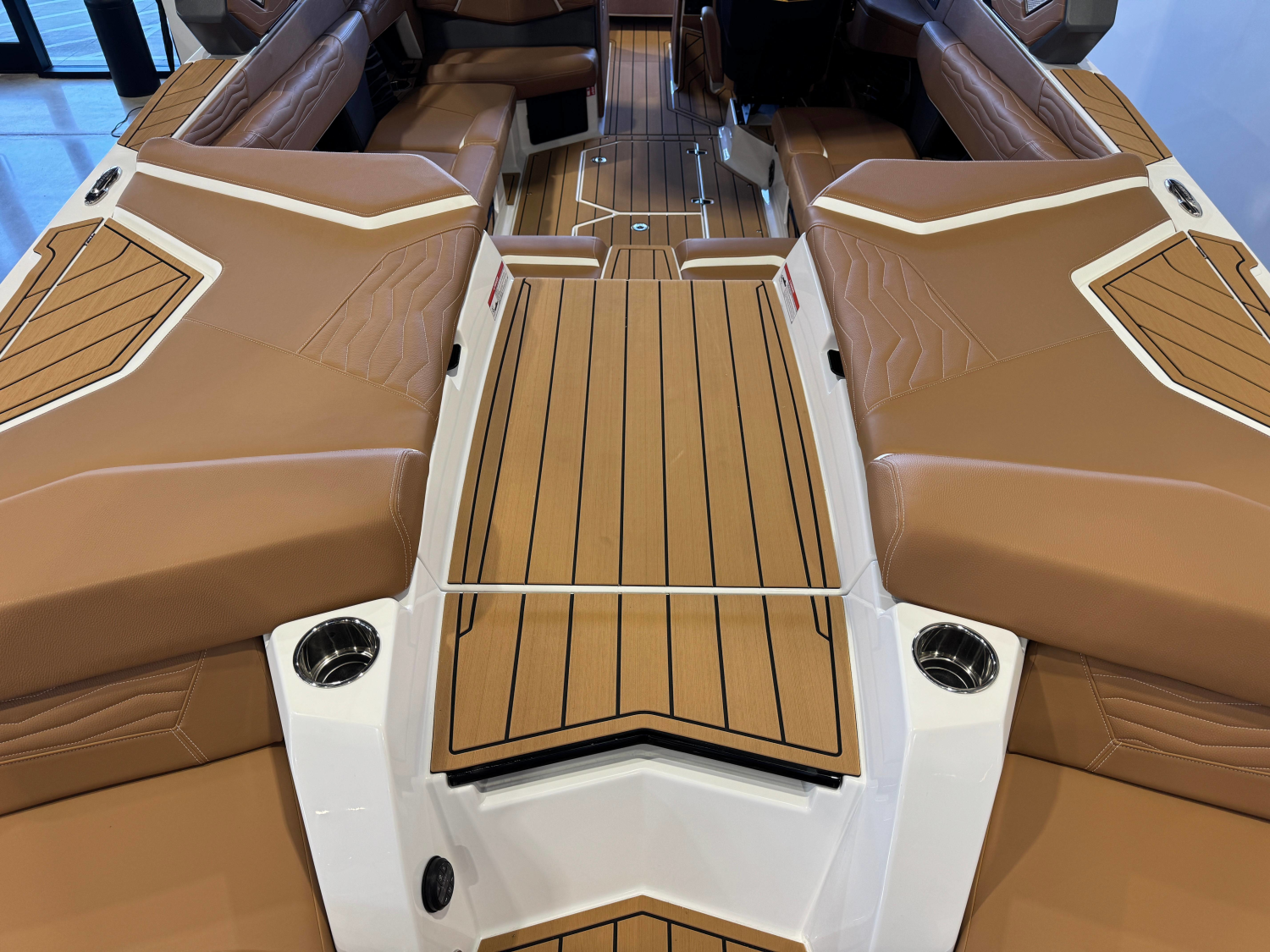 2027 Nautique Super Air Nautique G23