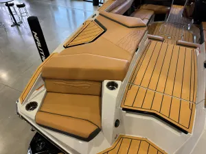 2027-nautique-g23-147022-image12