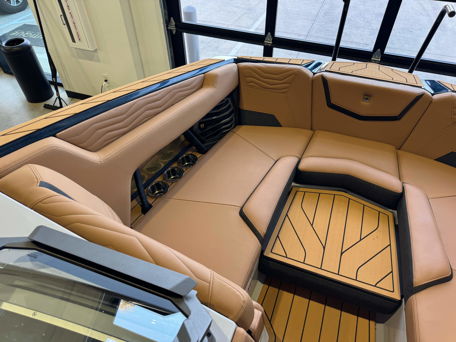 2027 Nautique Super Air Nautique G23