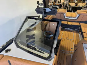 2027-nautique-g23-147022-image20