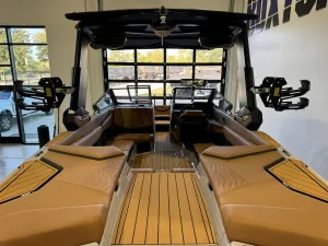 2027-nautique-g23-147022-image9