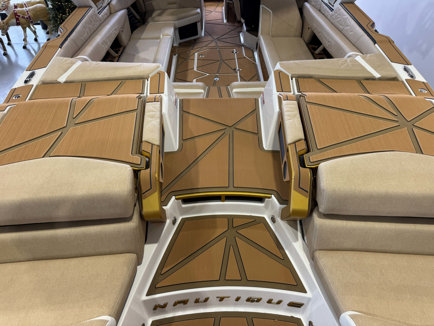 2027 Nautique Super Air Nautique G25 Paragon