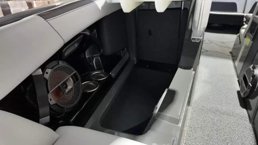 2019-mastercraft-x-star-147030-image26
