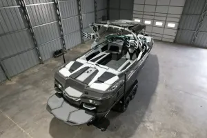 2019-mastercraft-x-star-147030-image4