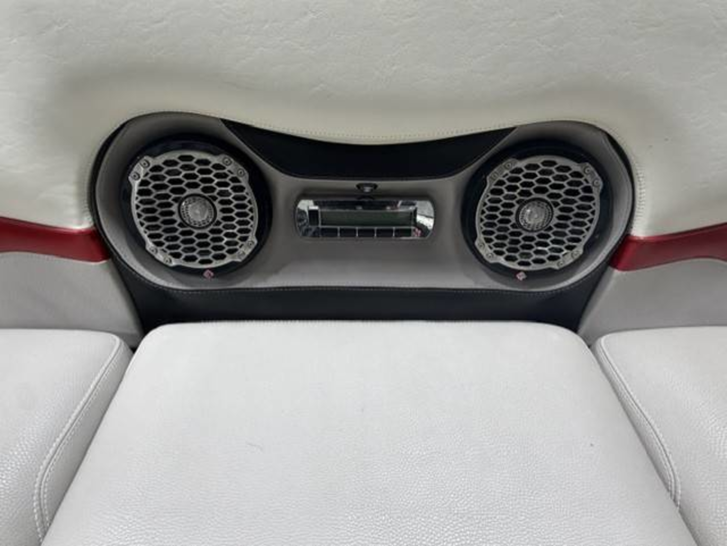 2010 Malibu 21 VLX