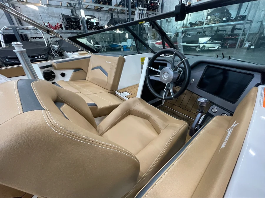 2026-mastercraft-prostar-147040-image14