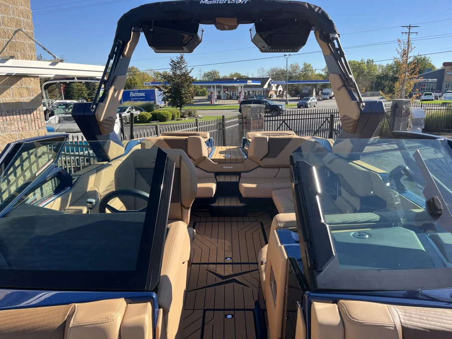 2027-mastercraft-x22-147048-image14