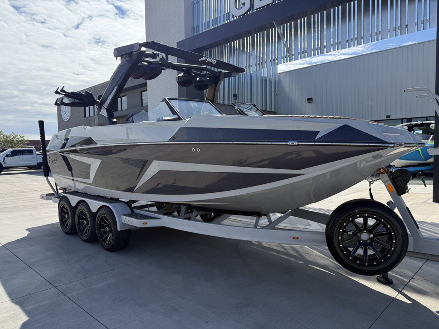 2027 Tige 24RZX