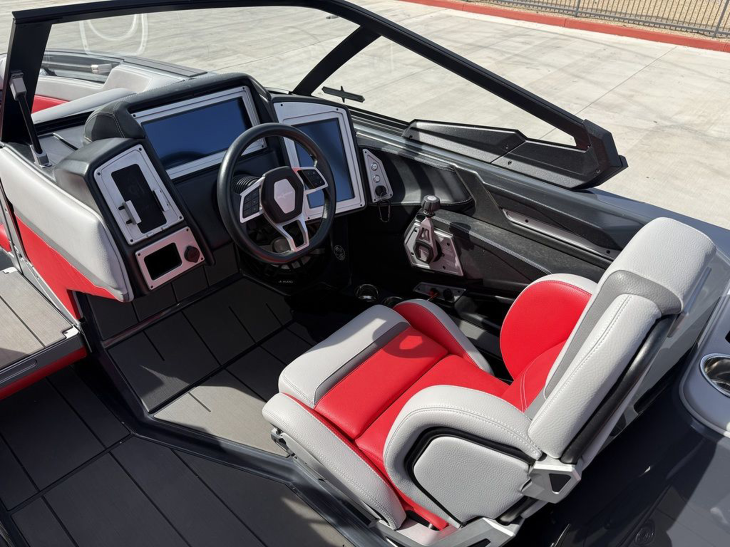 2023 SUPRA SE 575