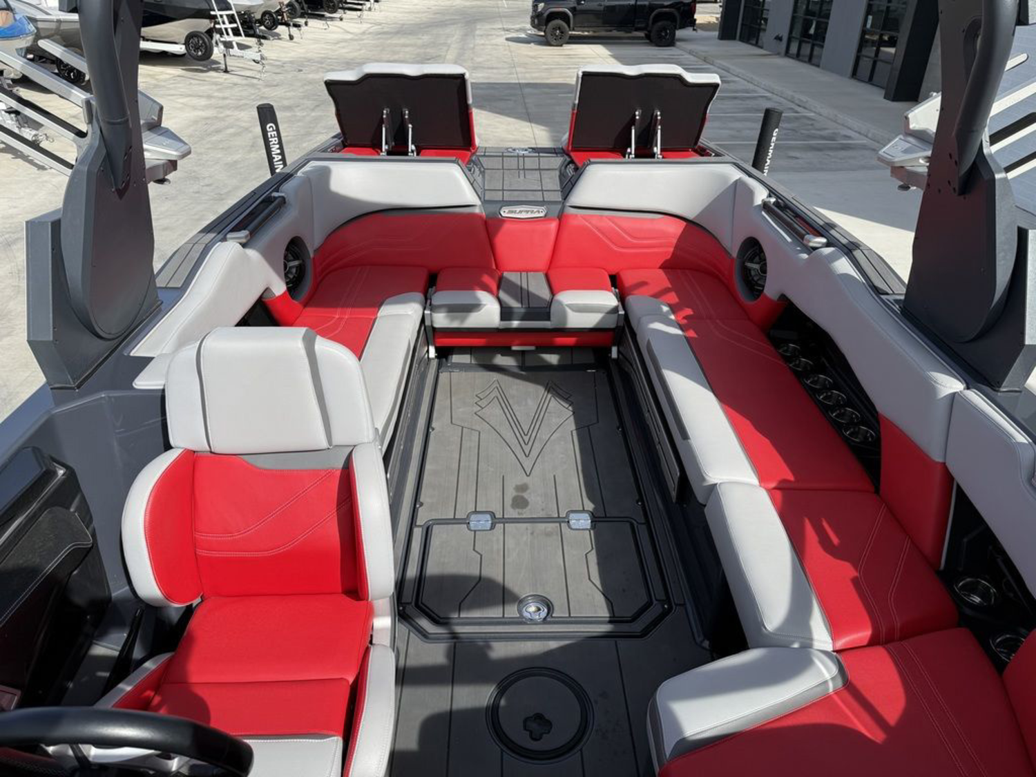 2023 SUPRA SE 575