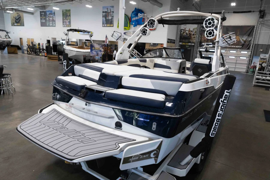 2019-malibu-wakesetter-22-lsv-147055-image13