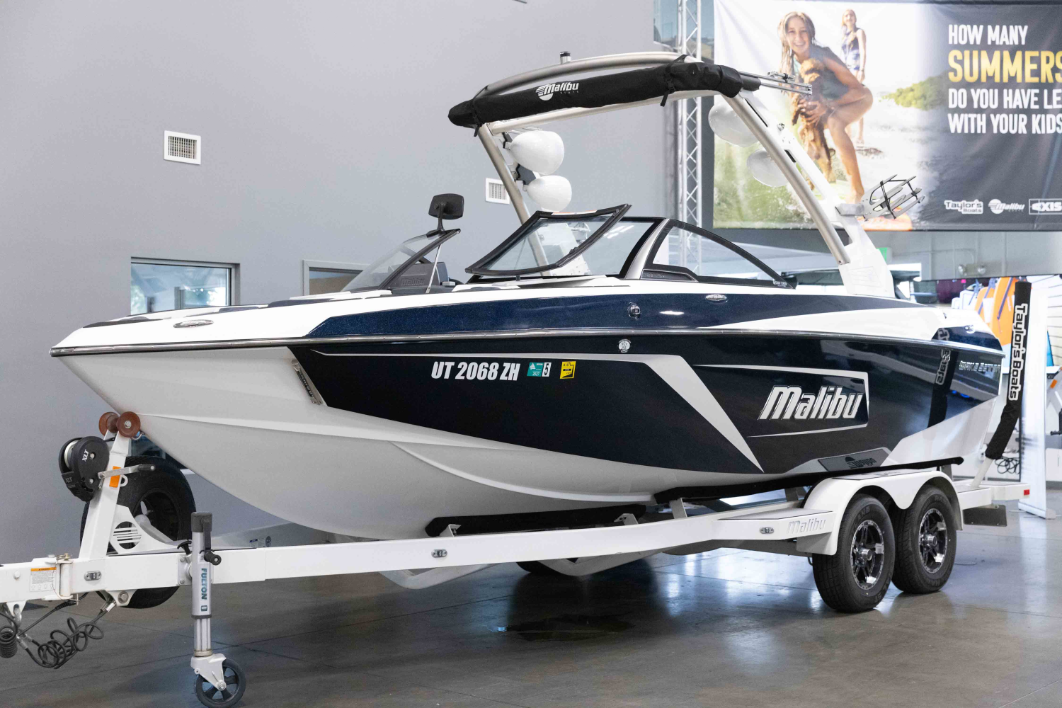 2019 Malibu Boats 22LSV