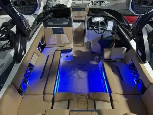 2023-mastercraft-x22-147064-image4.webp