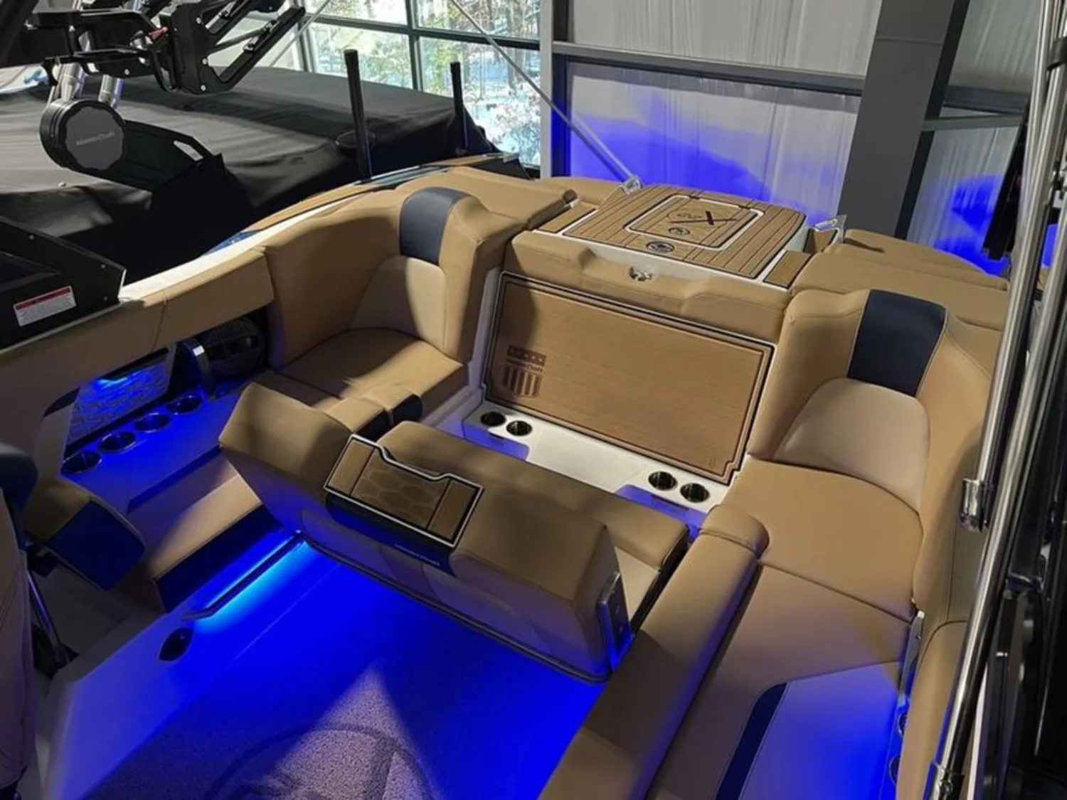 2023 MasterCraft X22
