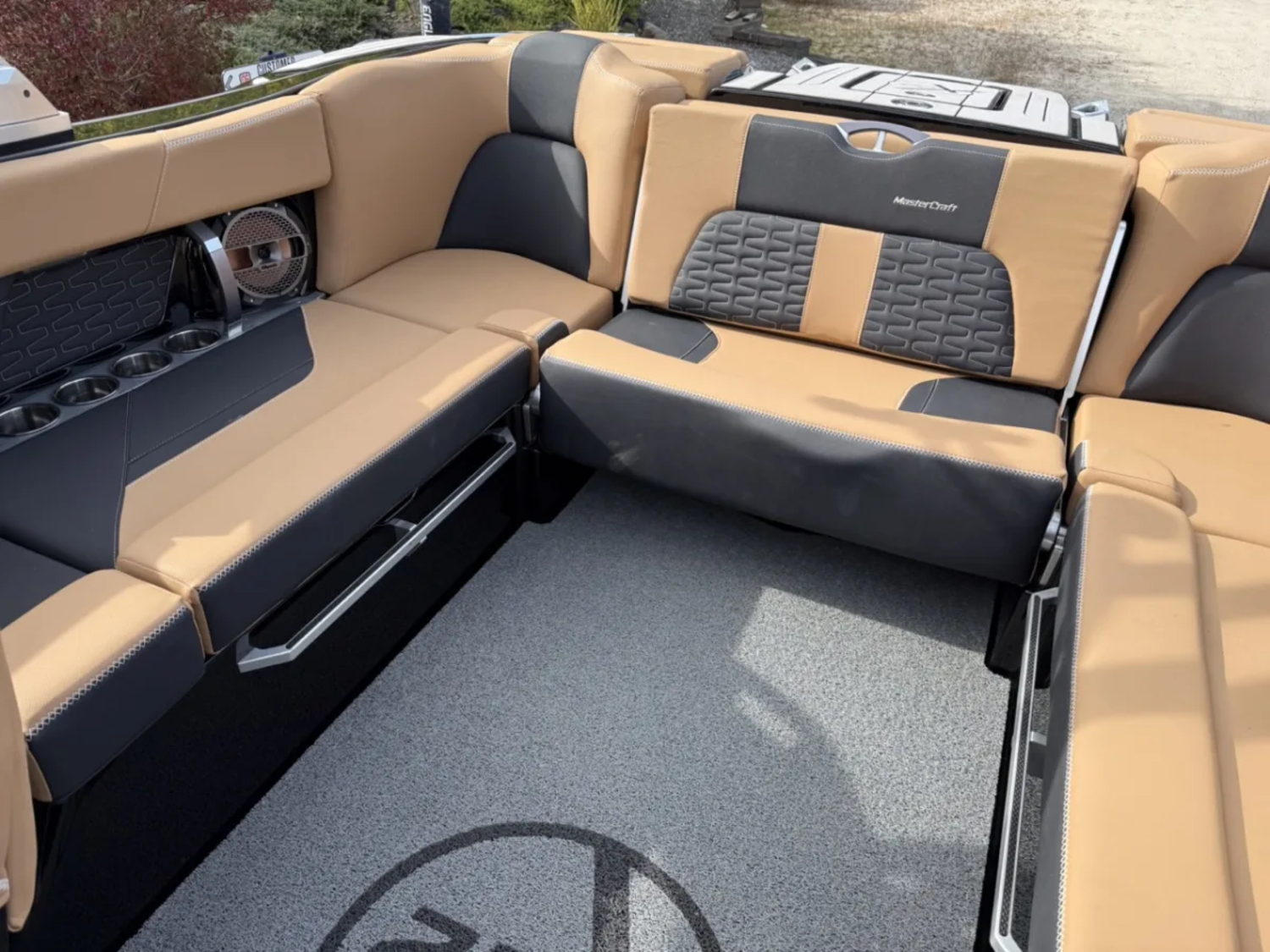 2021 MasterCraft X22