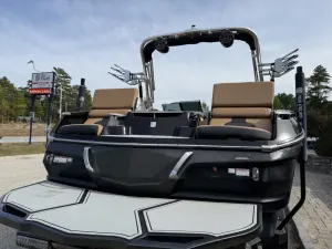2021-mastercraft-x22-147065-image16.webp