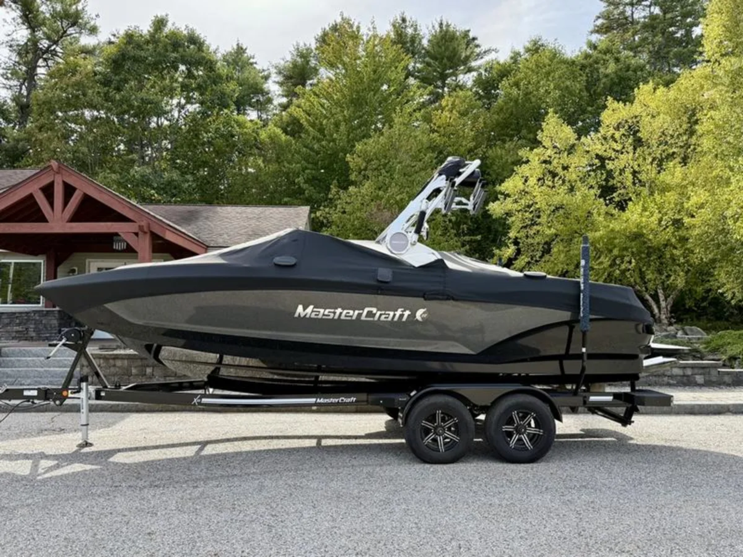 2021 MasterCraft X22