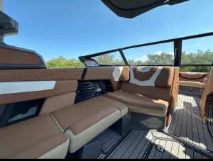 2022-nautique-g23-147066-image2.webp
