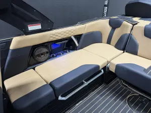 2024-mastercraft-xt23-147069-image10.webp