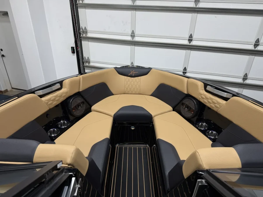 2024-mastercraft-xt23-147069-image5.webp